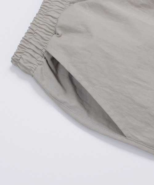 CAMEL WORK(キャメルワーク)の「ハードナイロン パラシュートパンツ(グレー)(スウェットパンツ・メンズ・その他・MEDIUM/LARGE)」の6枚目の写真