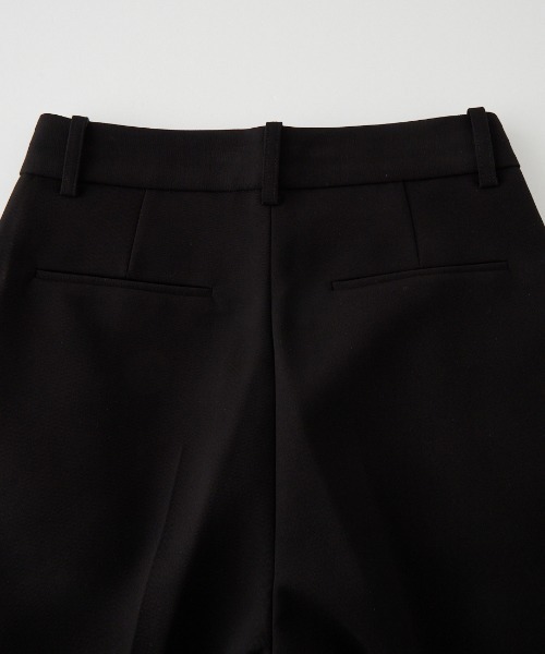 TODAYFUL（トゥデイフル）の「[TODAYFUL/トゥデイフル] ボンディング ワイドタックパンツ（スラックス・レディース・チャコールグレー/ブラック・36/38）」の9枚目の写真