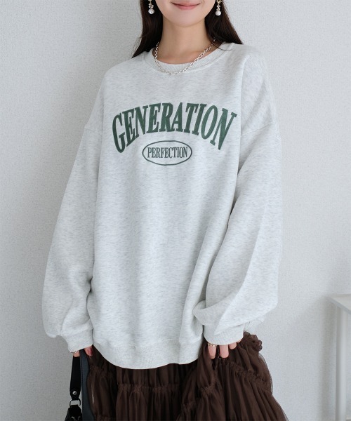 Rejoule(リジュール)の「刺繍ロゴ入り ビッグシルエットスウェット(スウェット・レディース・ブラウン/アイボリー/グレー・FREE)」の3枚目の写真