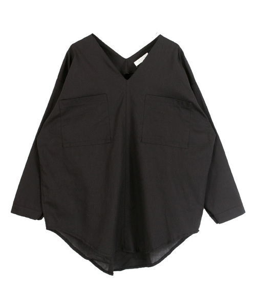 titivate（ティティベイト）の「Vﾈｯｸﾀﾞﾌﾞﾙﾎﾟｹｯﾄﾌﾞﾗｳｽ（シャツ/ブラウス・レディース・ベージュ/ホワイト/ブラック・M）」の3枚目の写真