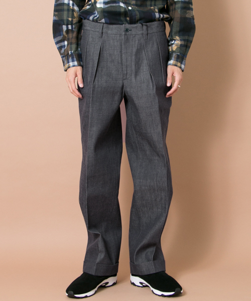 URBAN RESEARCH(アーバンリサーチ)の「zubon 10OZ 反応染め 2TUCK DENIM(デニムパンツ・メンズ・インディゴブルー・2/1/3)」の10枚目の写真