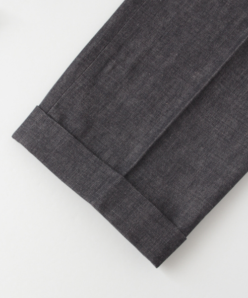 URBAN RESEARCH(アーバンリサーチ)の「zubon 10OZ 反応染め 2TUCK DENIM(デニムパンツ・メンズ・インディゴブルー・2/1/3)」の6枚目の写真