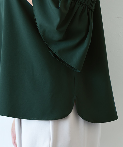 Luz Llena（ラズレナ）の「ゴムギャザースリーブブラウス（シャツ/ブラウス・レディース・ブラウン/グリーン/ブラック・MEDIUM）」の13枚目の写真