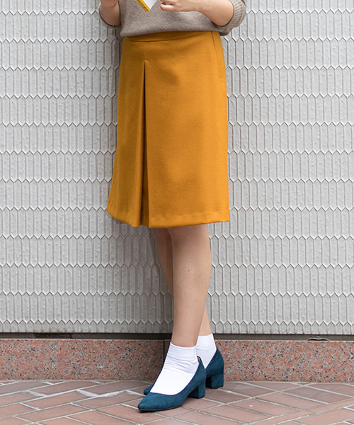 NATURAL BEAUTY BASIC（ナチュラルビューティーベーシック）の「ボタニーサージボックスプリーツスカート＜ハンドウォッシャブル＞（スカート・レディース・グレー/ブラック/イエロー系その他・X-SMALL/LARGE/MEDIUM/SMALL）」の14枚目の写真