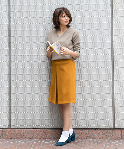 NATURAL BEAUTY BASIC（ナチュラルビューティーベーシック）の「ボタニーサージボックスプリーツスカート＜ハンドウォッシャブル＞（スカート・レディース・グレー/ブラック/イエロー系その他・X-SMALL/LARGE/MEDIUM/SMALL）」の17枚目の写真