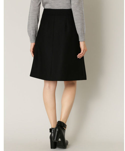 NATURAL BEAUTY BASIC（ナチュラルビューティーベーシック）の「ボタニーサージボックスプリーツスカート＜ハンドウォッシャブル＞（スカート・レディース・グレー/ブラック/イエロー系その他・X-SMALL/LARGE/MEDIUM/SMALL）」の7枚目の写真