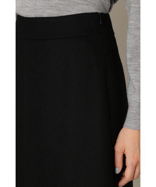 NATURAL BEAUTY BASIC（ナチュラルビューティーベーシック）の「ボタニーサージボックスプリーツスカート＜ハンドウォッシャブル＞（スカート・レディース・グレー/ブラック/イエロー系その他・X-SMALL/LARGE/MEDIUM/SMALL）」の5枚目の写真