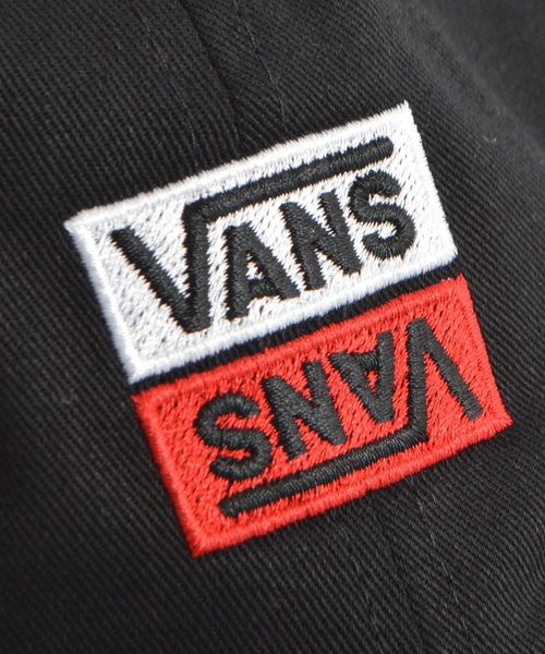 VANS(バンズ)の「VANS/ヴァンズ Reverse V Embroidery Low Cap(キャップ・メンズ・ブラック/ホワイト・ONE SIZE)」の11枚目の写真