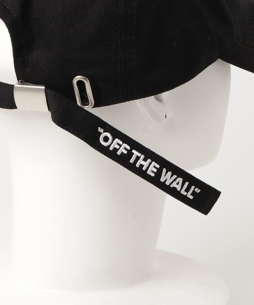 VANS(バンズ)の「VANS/ヴァンズ Reverse V Embroidery Low Cap(キャップ・メンズ・ブラック/ホワイト・ONE SIZE)」の4枚目の写真