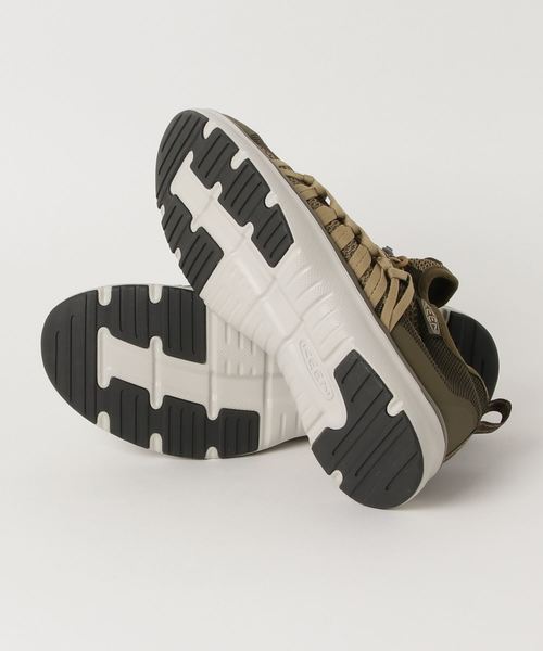 KEEN（キーン）の「UNEEK EXO / ユニーク エクソ（スニーカー）」 - WEAR