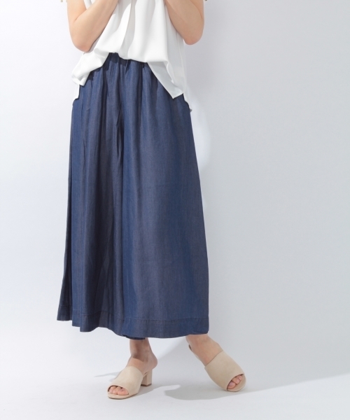 laboratory work(ラボラトリーワーク)の「テンセルデニムパンツ(デニムパンツ・レディース・インディゴブルー/ブルー・MEDIUM)」の2枚目の写真