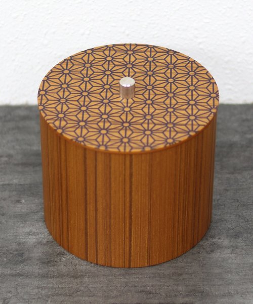 Add+�i�A�b�h�j�́u<SAITO WOOD�i�T�C�g�[�E�b�h�j>�@X �@<Add+ ROOM>�@�L�����f�B�{�b�N�X�i���[�O�b�Y�j�v�bD