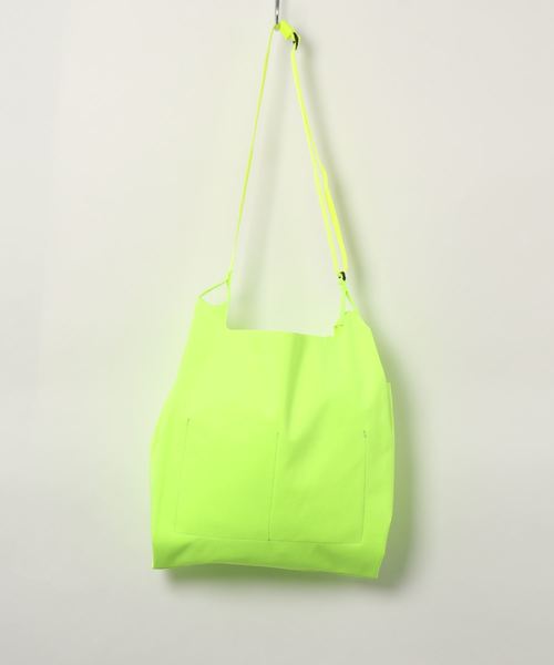 zattu（ザッツ）の「【zattu(ザッツ)】TAIT（トートバッグ・メンズ・ブラック/グレー/オレンジ/ミント・FREE）」の4枚目の写真