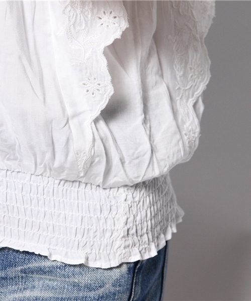 Ray BEAMS（レイビームス）の「NINA KAUFMAN / スカラ刺繍ブラウス（シャツ/ブラウス・レディース・ホワイト系その他・ONE SIZE）」の4枚目の写真