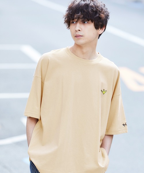 Mark Gonzales（マーク・ゴンザレス）の「Mark Gonzales/マークゴンザレス MONO-MART別注 ビッグシルエット胸刺繍 半袖Tee（Tシャツ/カットソー・メンズ・ホワイト/ブラック/ネイビー/オレンジ/ライトパープル/パープル系その他/ダークベージュ/マスタード/グリーン系その他/サンドベージュ/ライトピンク/グレー系その他/ダークグレー/ボルドー/ブラウン/ダークグリーン/ライトブルー/グリーン系その他4/グリーン系その他5/ブルー系その他3/ホワイト系その他/ブラック系その他/ベージュ系その他/グレイッシュベージュ/ブルー系その他2/パープル系その他2/パープル系その他3/グリーン系その他2/グリーン系その他3/イエロー系その他/ブルー系その他・FREE/M/S）」の9枚目の写真