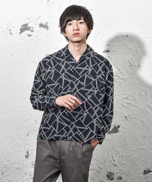 MinoriTY（マイノリティ）の「メンズジオメトリック長袖オープンカラーシャツ（シャツ/ブラウス・メンズ・ブラック/ブラック系その他/ブルー系その他/ネイビー・M/L）」の4枚目の写真