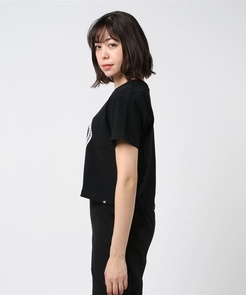 DC(ディーシー)の「フロントロゴTシャツ ショート丈 クロップド丈6126J954W(Tシャツ/カットソー・レディース・ホワイト/ピンク/ブラック×ホワイト・S/M)」の5枚目の写真