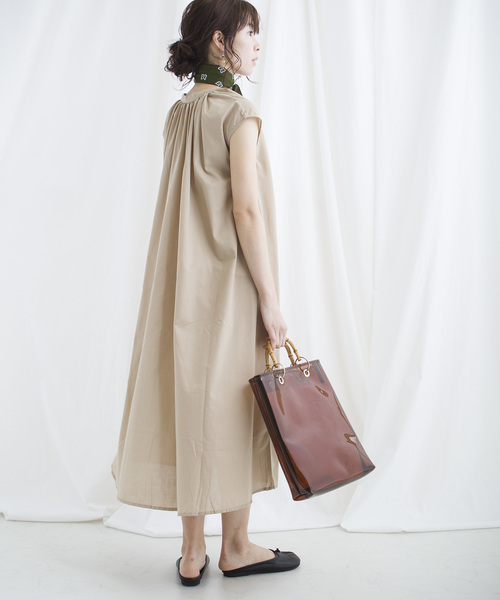 lala Born(ララボーン)の「lalaBorn/60sローンギャザーワンピース(ワンピース・レディース・ブラック/ベージュ/パープル/アイボリー・FREE)」の18枚目の写真