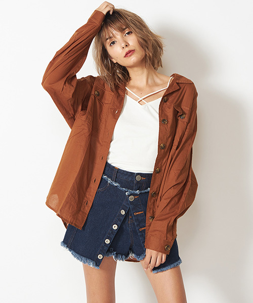 SPIRALGIRL（スパイラルガール）の「コットンオーバーシャツ（シャツ/ブラウス・レディース・オフホワイト/ブラウン/ベージュ・FREE）」の3枚目の写真