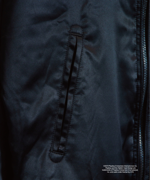 PLAYBOY（プレイボーイ）の「PLAYBOY×GAリバーシブルスカジャン