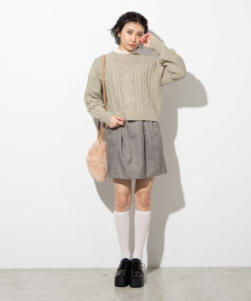 WEGO(ウィゴー)の「WEGO/【セットアップ対応商品】ケーブルセーター(ニット/セーター・レディース・パープル/アイボリー/マスタード/ワイン/ライトベージュ/ピンク/ライトブラウン/ブルー系その他/グリーン系その他・FREE)」の16枚目の写真