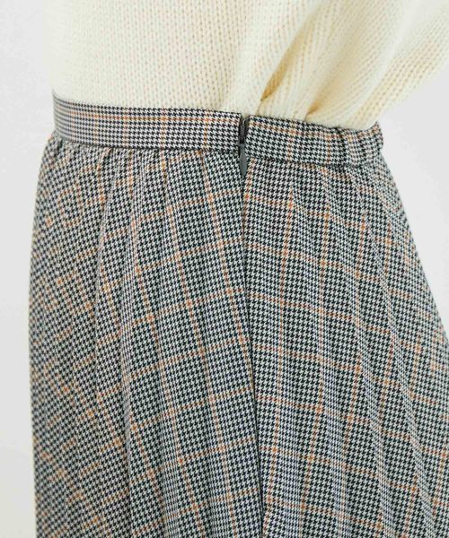 ROPE' PICNIC(ロペピクニック)の「エステルアコーディオンプリーツスカート(スカート・レディース・グレー/ブラウン系その他/ホワイト系その他3/イエロー系その他3・40/38)」の10枚目の写真