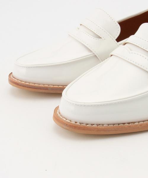 Ray BEAMS（レイビームス）の「Ray BEAMS / エナメル調 コインローファー（ドレスシューズ・レディース・ダークグリーン/ブラック/ワイン/ホワイト・38/39/37/36）」の13枚目の写真