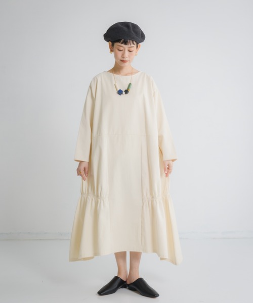 Libra Cue（リブラ キュー）の「Libra シャーリングティアードワンピース（ワンピース・レディース・アイボリー/ブラック/グリーン・FREE）」の8枚目の写真