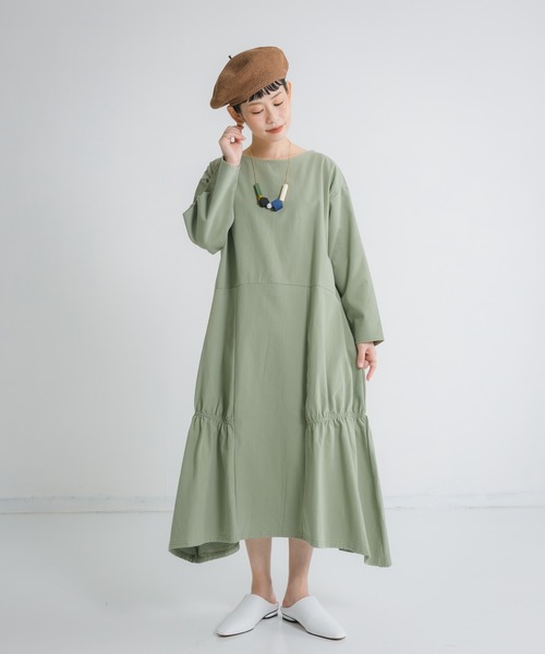 Libra Cue（リブラ キュー）の「Libra シャーリングティアードワンピース（ワンピース・レディース・アイボリー/ブラック/グリーン・FREE）」の20枚目の写真