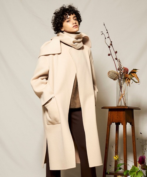 MAISON SPECIAL(メゾンスペシャル)の「マフラー付きスリーブアウトリバーコート【MAISON SPECIAL/メゾンスペシャル】(ステンカラーコート・レディース・アイボリー/カーキ/グレー/チャコールグレー/イエロー・FREE)」の17枚目の写真