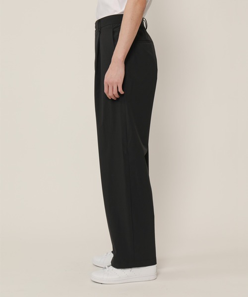 KASHIYAMA（カシヤマ）の「＜ウォッシャブル＞強撥水4WAYストレッチ1タックワイドパンツ（その他パンツ・メンズ・ブラック/ネイビー/ブラウン/カーキ・マルチサイズ）」の9枚目の写真