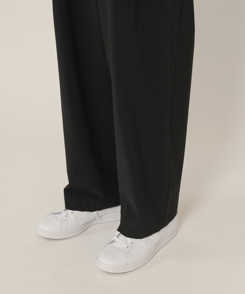 KASHIYAMA（カシヤマ）の「＜ウォッシャブル＞強撥水4WAYストレッチ1タックワイドパンツ（その他パンツ・メンズ・ブラック/ネイビー/ブラウン/カーキ・マルチサイズ）」の20枚目の写真