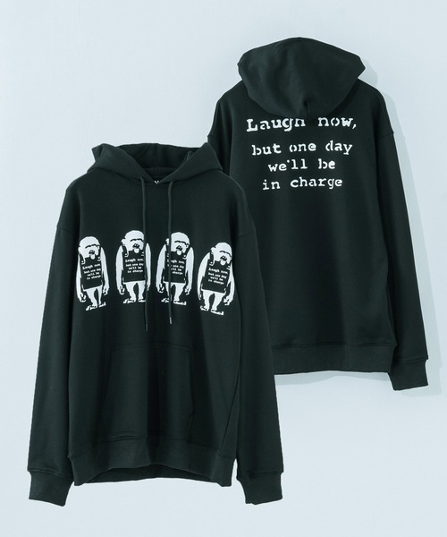 BRANDALISED（ブランダライズド）の「BANKSY/バンクシー LAUGH NOW P/O PARKA 裏毛ルーズスウェットパーカー（パーカー・メンズ・ベージュ/ブラック/ピンク/ホワイト・M/L/XL）」の2枚目の写真