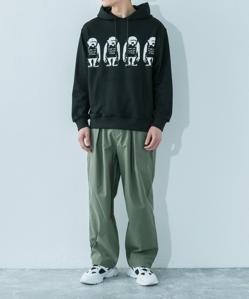 BRANDALISED（ブランダライズド）の「BANKSY/バンクシー LAUGH NOW P/O PARKA 裏毛ルーズスウェットパーカー（パーカー・メンズ・ベージュ/ブラック/ピンク/ホワイト・M/L/XL）」の6枚目の写真