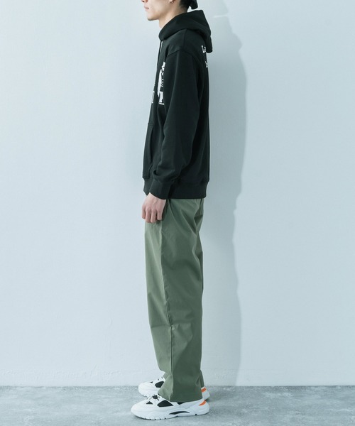 BRANDALISED（ブランダライズド）の「BANKSY/バンクシー LAUGH NOW P/O PARKA 裏毛ルーズスウェットパーカー（パーカー・メンズ・ベージュ/ブラック/ピンク/ホワイト・M/L/XL）」の13枚目の写真