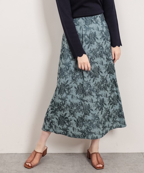 natural couture(ナチュラルクチュール)の「アートフラワージャガード柄タックフレアスカート(スカート・レディース・グリーン/ベージュ/イエロー・FREE)」の12枚目の写真
