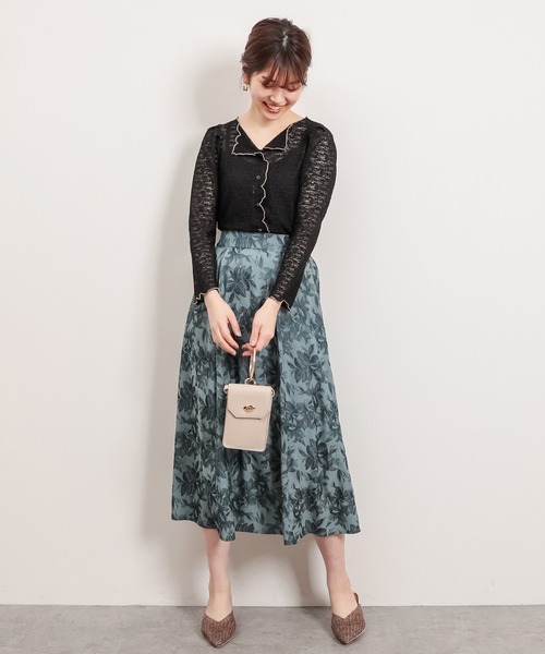 natural couture(ナチュラルクチュール)の「アートフラワージャガード柄タックフレアスカート(スカート・レディース・グリーン/ベージュ/イエロー・FREE)」の17枚目の写真