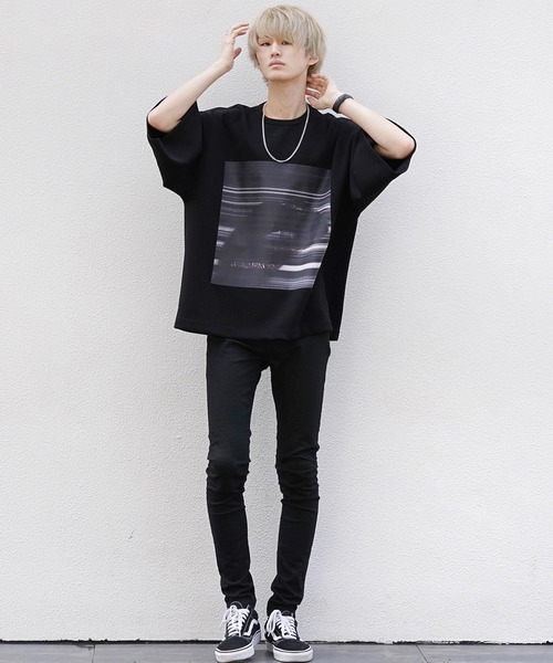 act'm(アクトム)の「アートフォトプリント ビッグシルエット半袖Tシャツ(Tシャツ/カットソー・メンズ・ホワイト/ブラック・S/M/L)」の10枚目の写真