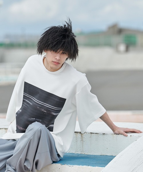 act'm(アクトム)の「アートフォトプリント ビッグシルエット半袖Tシャツ(Tシャツ/カットソー・メンズ・ホワイト/ブラック・S/M/L)」の5枚目の写真