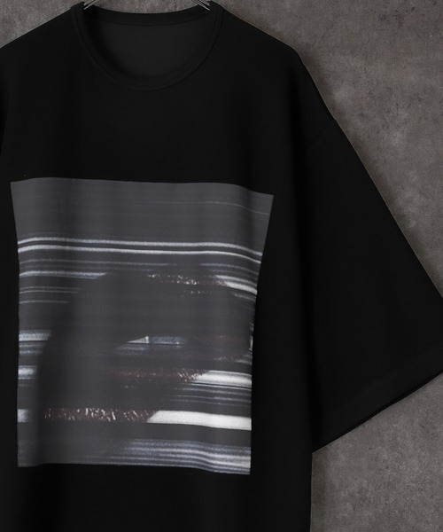 act'm(アクトム)の「アートフォトプリント ビッグシルエット半袖Tシャツ(Tシャツ/カットソー・メンズ・ホワイト/ブラック・S/M/L)」の15枚目の写真