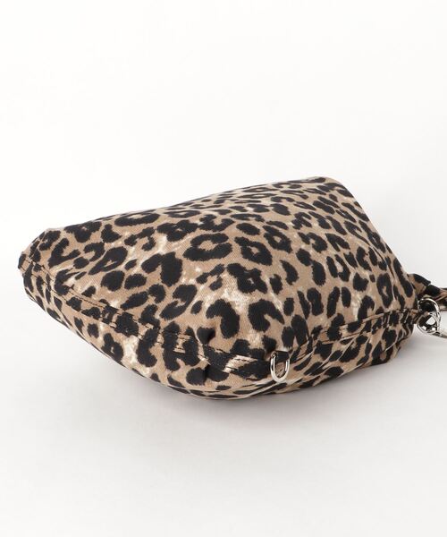 atmos pink(アトモスピンク)の「atmos pink アニマル ショルダーバッグ(ショルダーバッグ・レディース・ベージュ/ブラウン・FREE)」の3枚目の写真