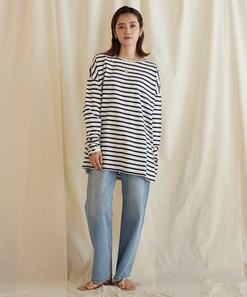 LIPSTAR（リップスター）の「ルーズボーダーロングTシャツ（Tシャツ/カットソー・レディース・ブラック系その他/グレー系その他/ダークネイビー・M）」の4枚目の写真