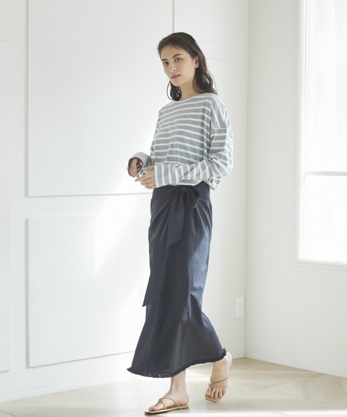 LIPSTAR（リップスター）の「ルーズボーダーロングTシャツ（Tシャツ/カットソー・レディース・ブラック系その他/グレー系その他/ダークネイビー・M）」の10枚目の写真