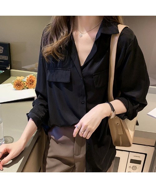 Ritzy(リッツィー)の「大人シルエット ダブルポケットデザインブラウス(シャツ/ブラウス・レディース・ホワイト/ブラック/カーキ/グリーン・M/L/XL)」の17枚目の写真