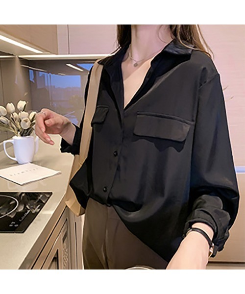 Ritzy(リッツィー)の「大人シルエット ダブルポケットデザインブラウス(シャツ/ブラウス・レディース・ホワイト/ブラック/カーキ/グリーン・M/L/XL)」の15枚目の写真