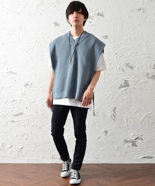 MinoriTY（マイノリティ）の「メンズアンサンブルニットベスト＋半袖Tシャツ【2点セット】（ベスト・メンズ・モカ/ブルーグレー/ブラック・L/M）」の21枚目の写真