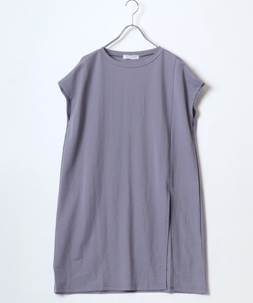 Salong hameu(サロン ハミュー)の「接触冷感 速乾ドライ 体型カバー フロントスリット ロング丈半袖Tシャツ レディース/Tシャツワンピース(Tシャツ/カットソー・レディース・ブラック/オフホワイト/グレイッシュブルー/ダークグレー/グリーン/エメラルド/ベージュ/ラベンダー/モカ/パープル・L/M)」の9枚目の写真