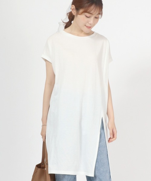 Salong hameu(サロン ハミュー)の「接触冷感 速乾ドライ 体型カバー フロントスリット ロング丈半袖Tシャツ レディース/Tシャツワンピース(Tシャツ/カットソー・レディース・ブラック/オフホワイト/グレイッシュブルー/ダークグレー/グリーン/エメラルド/ベージュ/ラベンダー/モカ/パープル・L/M)」の12枚目の写真