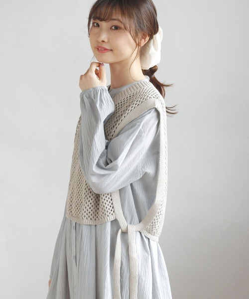 Crisp（クリスプ）の「メッシュニットベスト（ベスト・レディース・ブルー/アイボリー・FREE）」の7枚目の写真