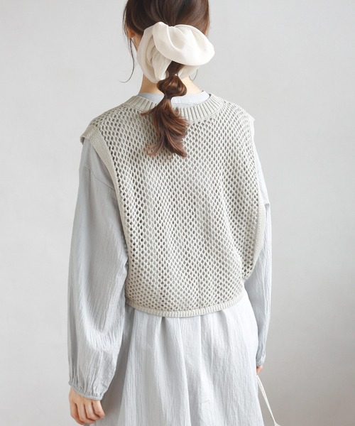 Crisp（クリスプ）の「メッシュニットベスト（ベスト・レディース・ブルー/アイボリー・FREE）」の9枚目の写真